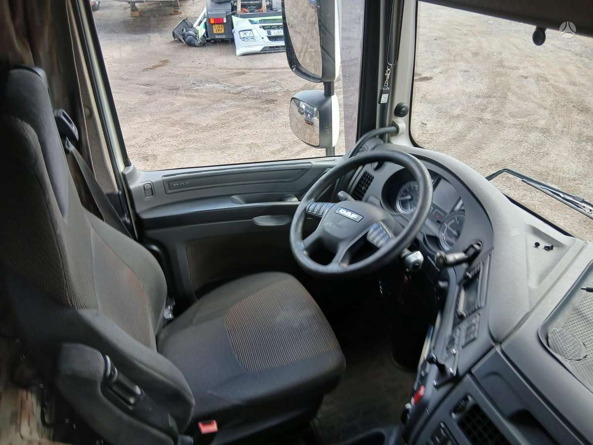 DAF XF106.460, 2 miegamosios vietos