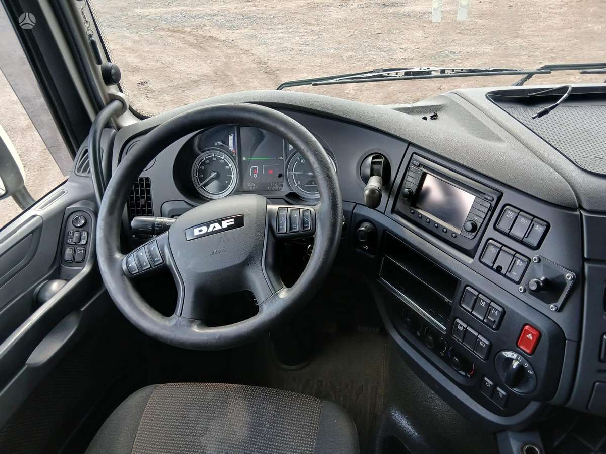 DAF XF106.460, 2 miegamosios vietos