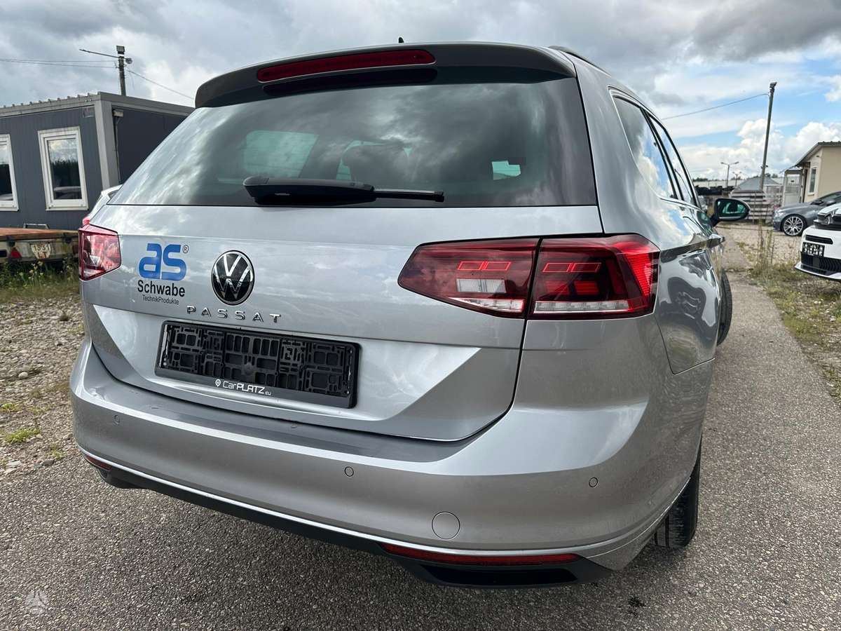 Volkswagen Passat - 9