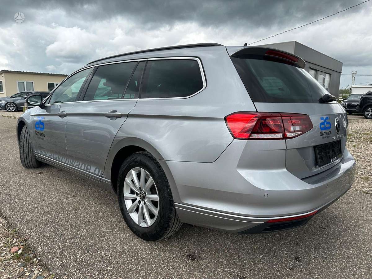 Volkswagen Passat - 10