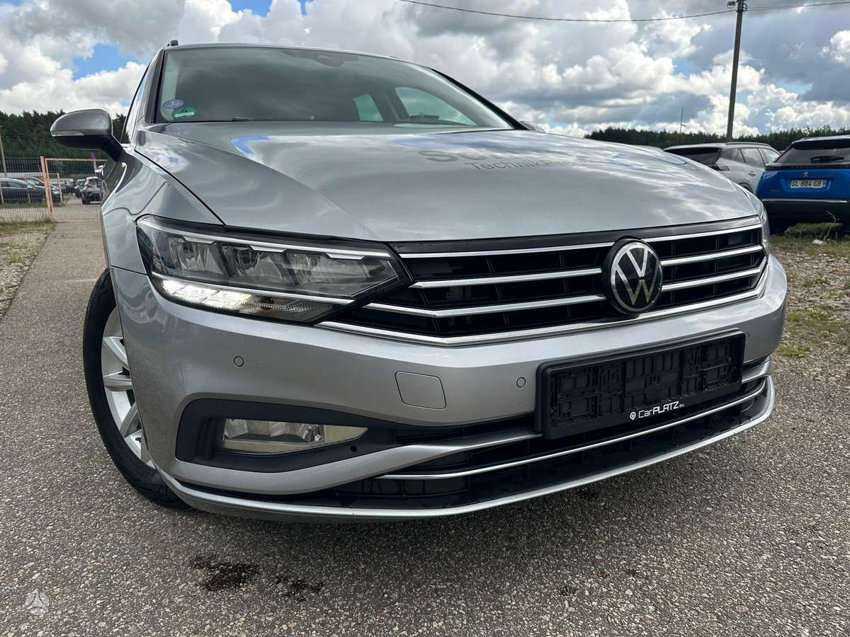 Volkswagen Passat - 5