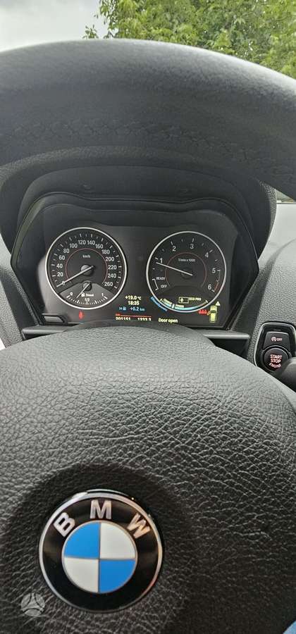 BMW 116, 1.6 l., Хэтчбек