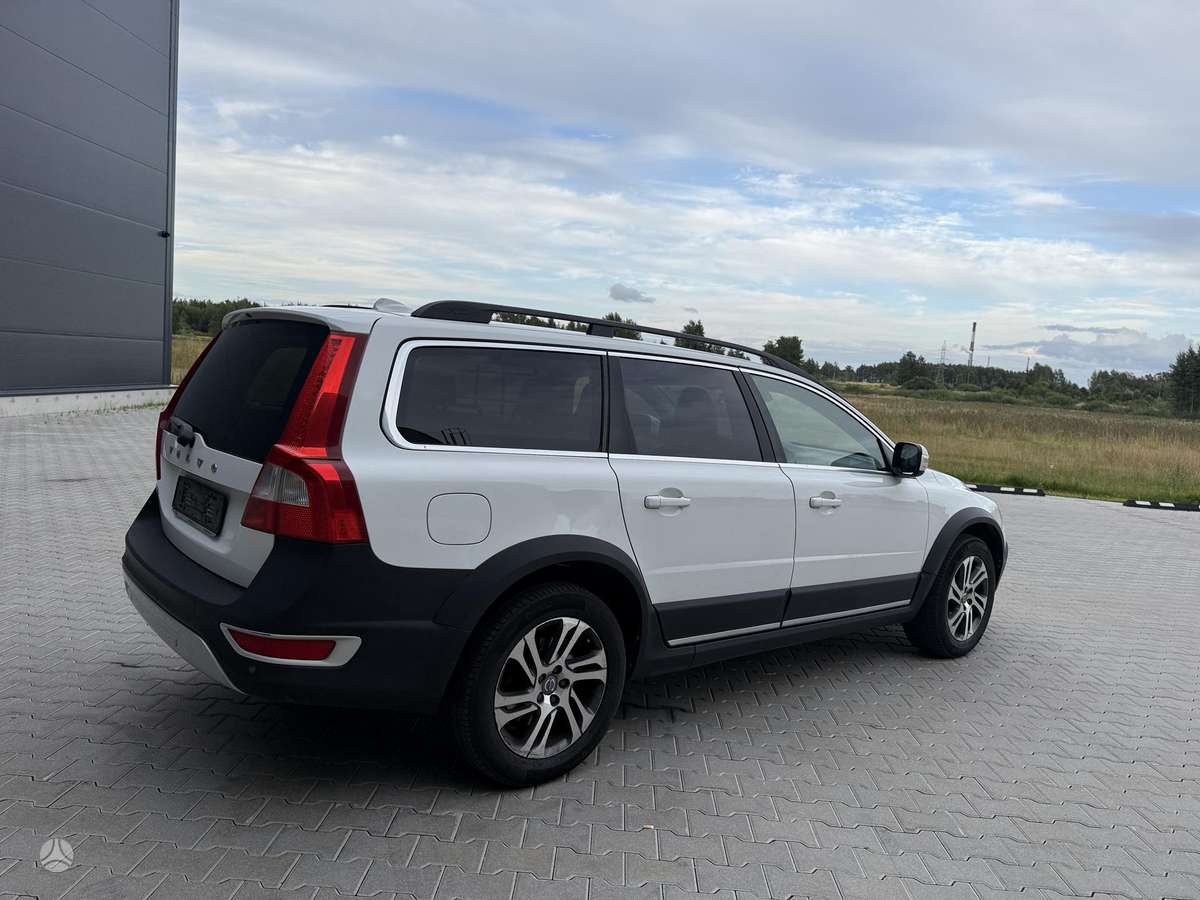 Volvo XC70, 2.0 l., Универсал
