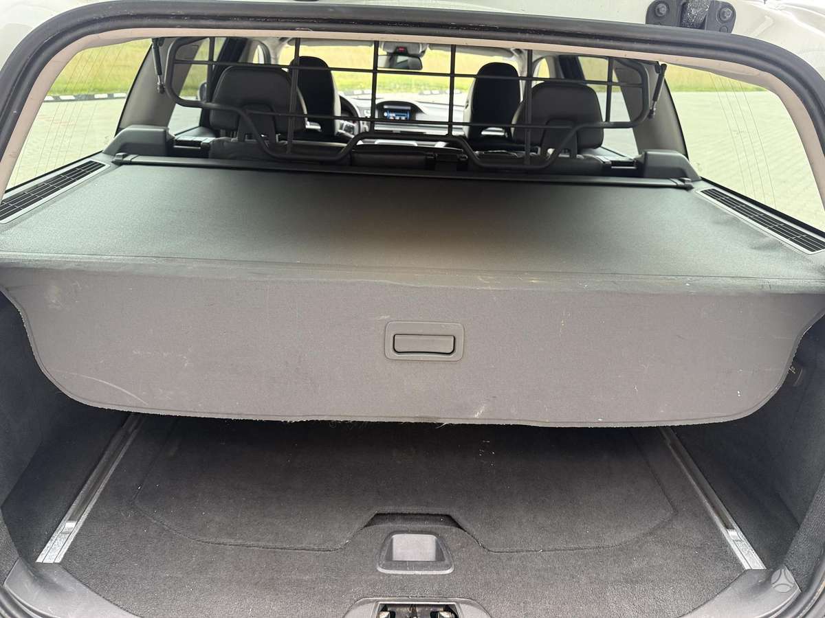 Volvo XC70, 2.0 l., wagon