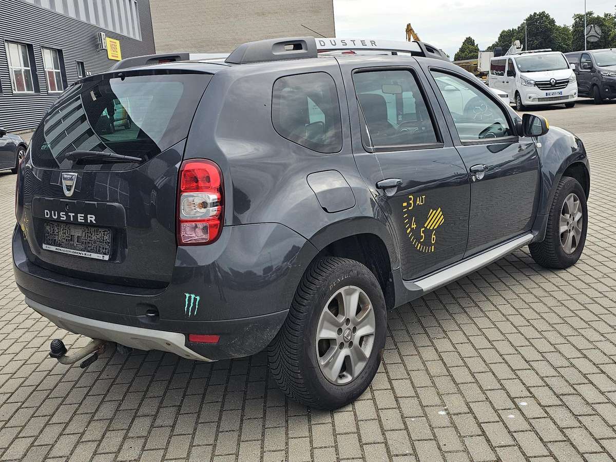 Dacia Duster - 4
