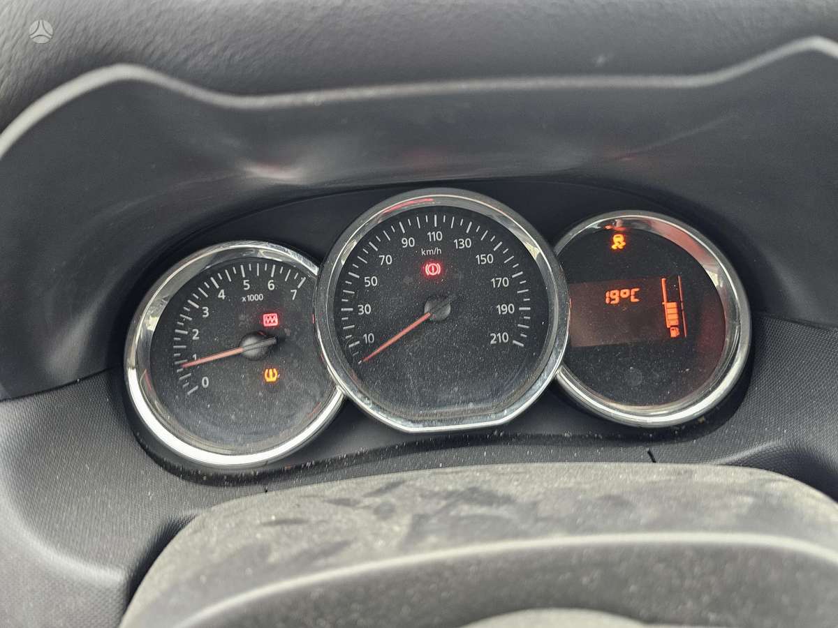 Dacia Duster - 10