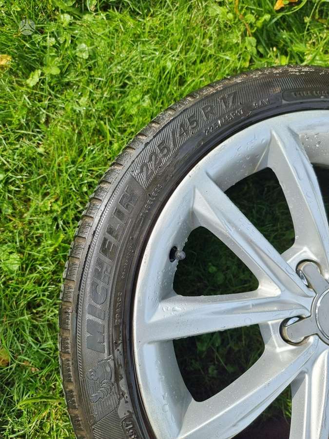 Audi, light alloy, R17