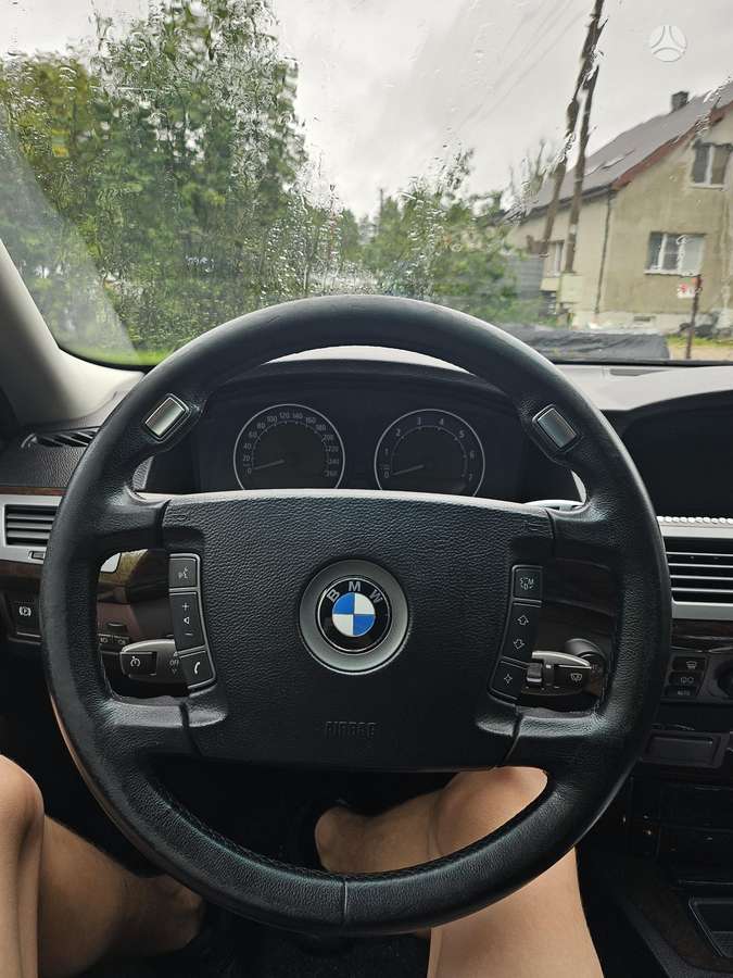 BMW 735, 3.6 l., Седан