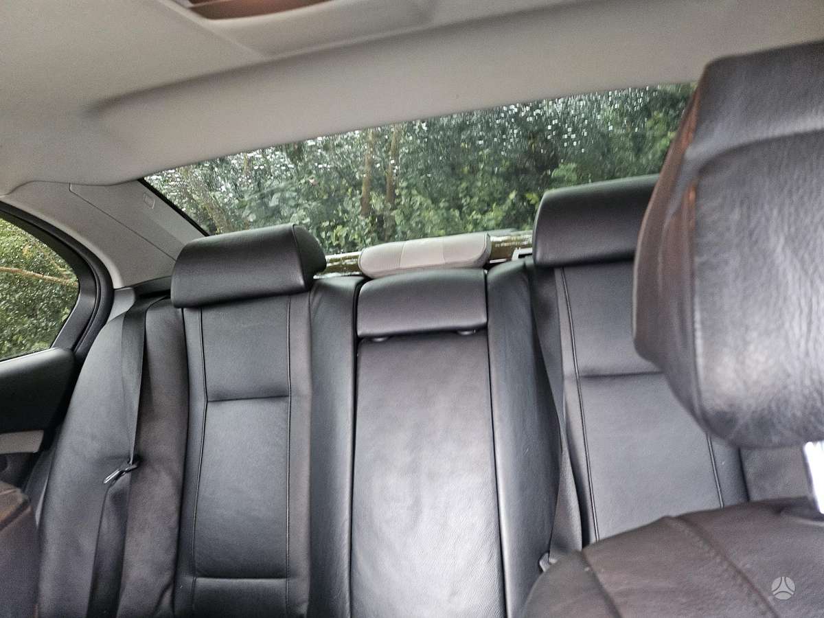 BMW 735, 3.6 l., Седан