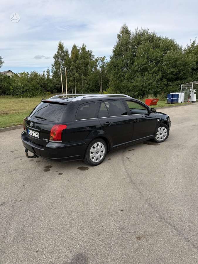 Toyota Avensis - 3