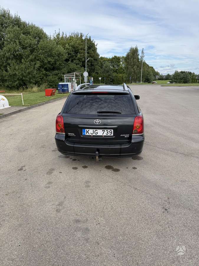 Toyota Avensis, 2.0 l., Универсал