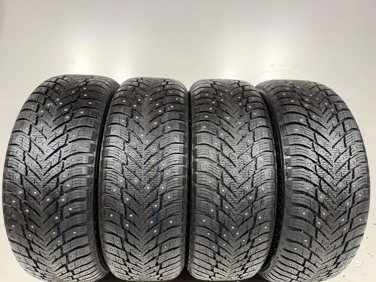 Nokian Hakka 10, winter 235/55 R19