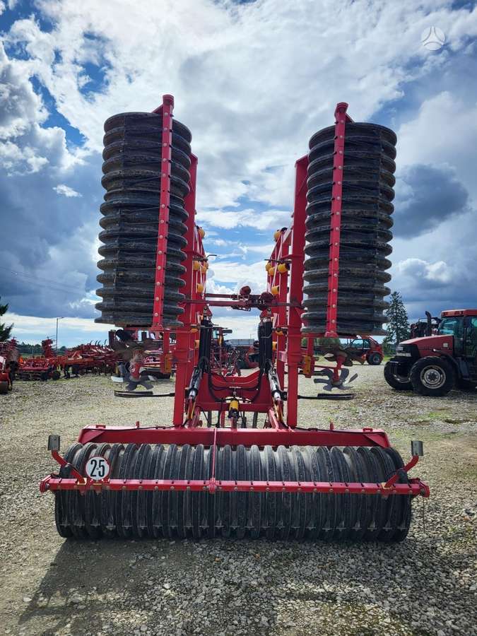 Vaderstad Cultus CS 620, scrapers, scrubbers