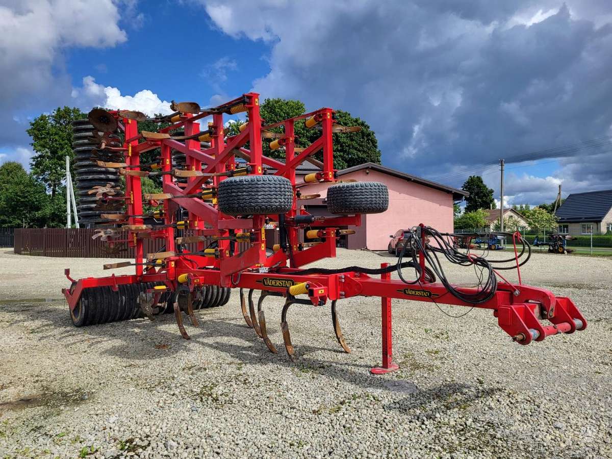 Vaderstad Cultus CS 620, scrapers, scrubbers