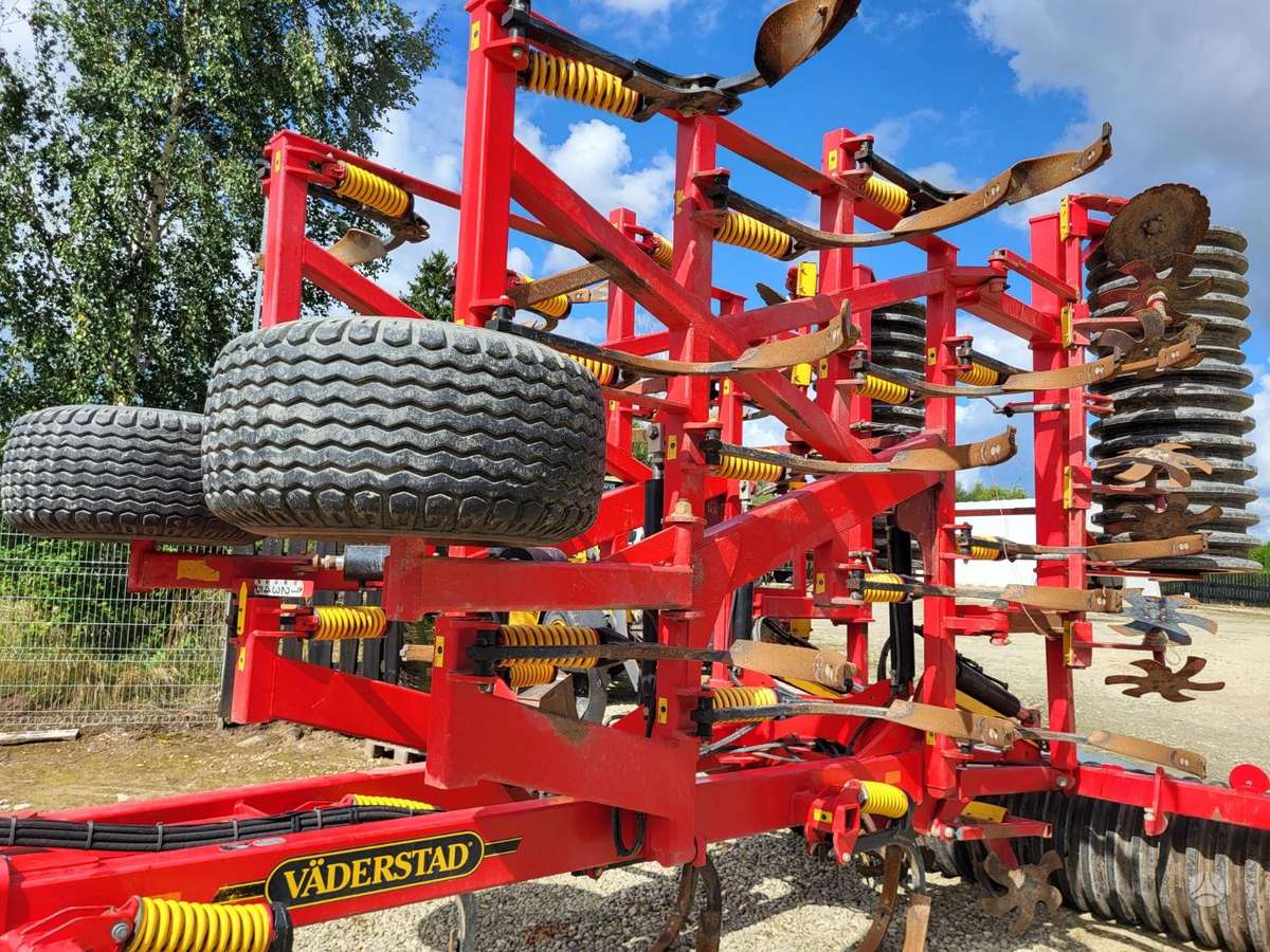 Vaderstad Cultus CS 620, scrapers, scrubbers