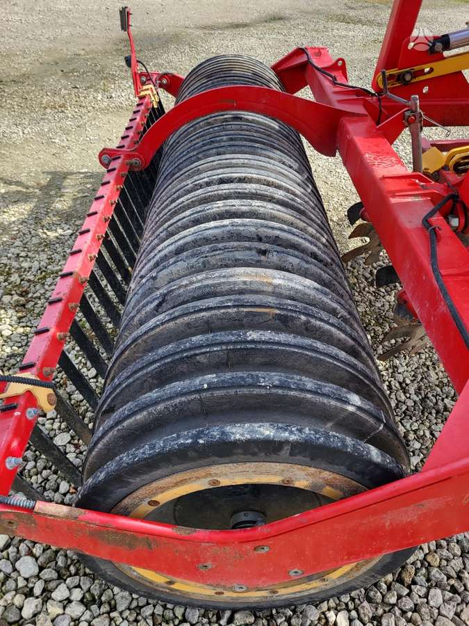 Vaderstad Cultus CS 620, скребки, скрубберы