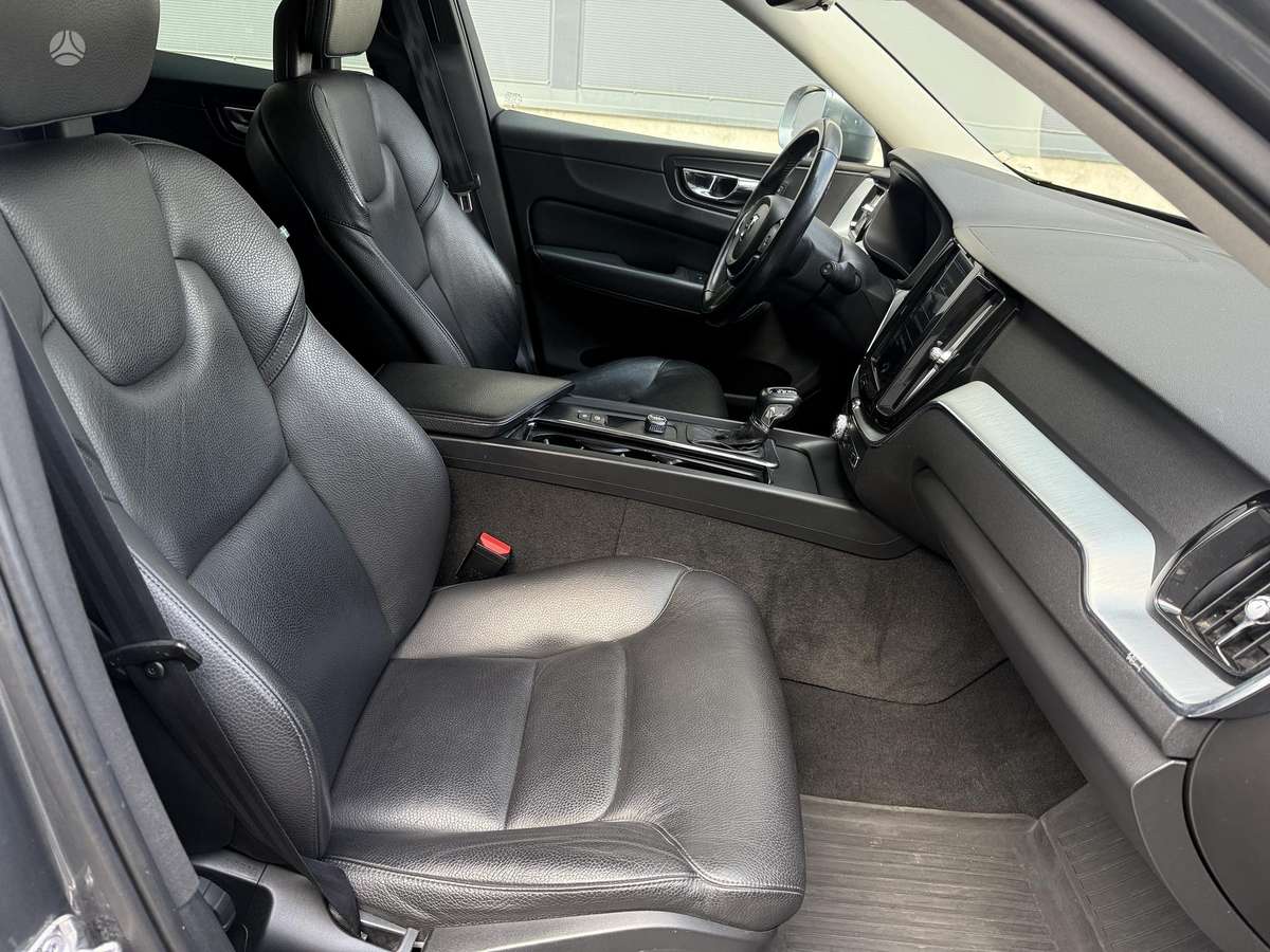Volvo XC60 - 10