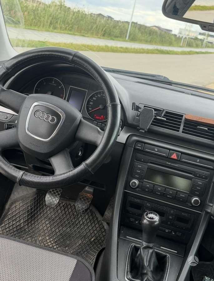 Audi A4, 2.0 l., universalas