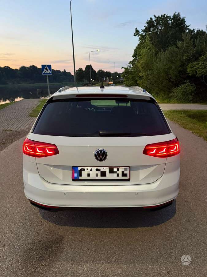 Volkswagen Passat - 6