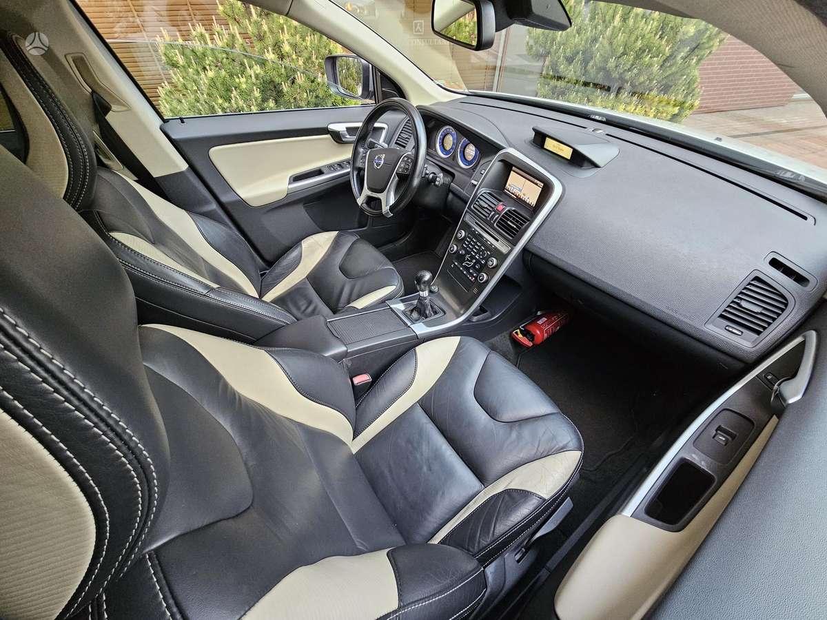 Volvo XC60 - 9