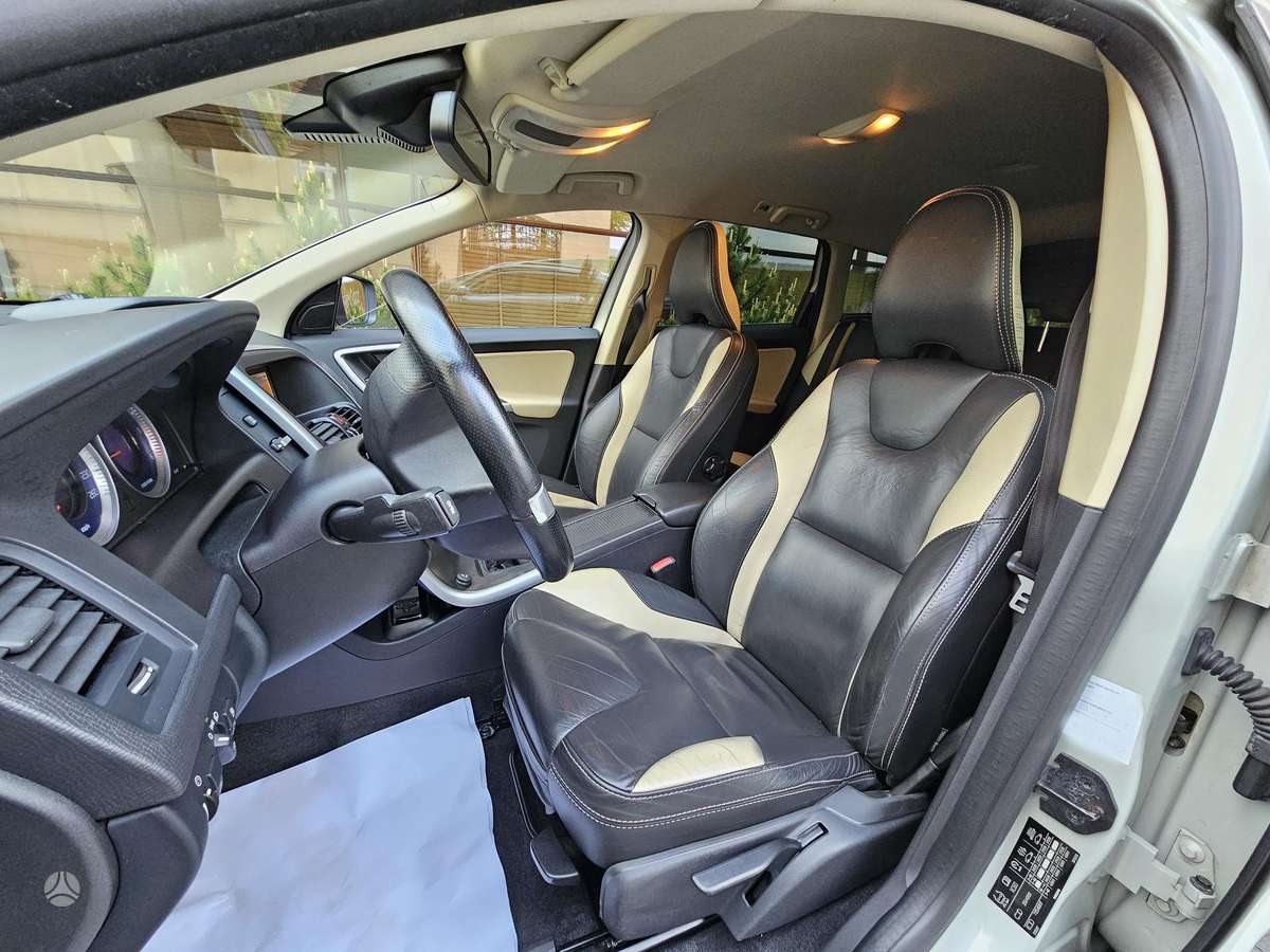Volvo XC60 - 12