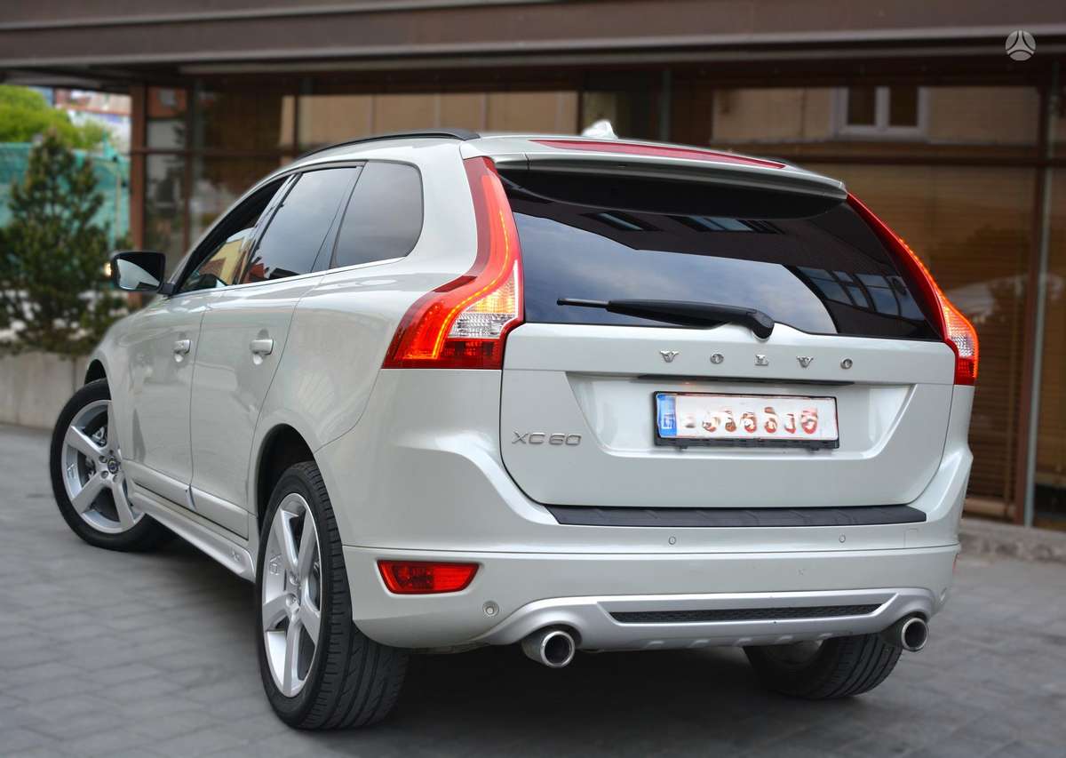 Volvo XC60 - 2