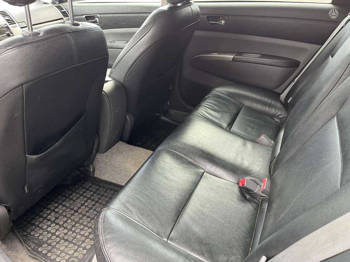 Toyota Prius - 7