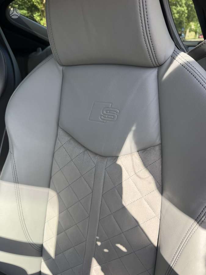Audi TT, 2.0 l., coupe