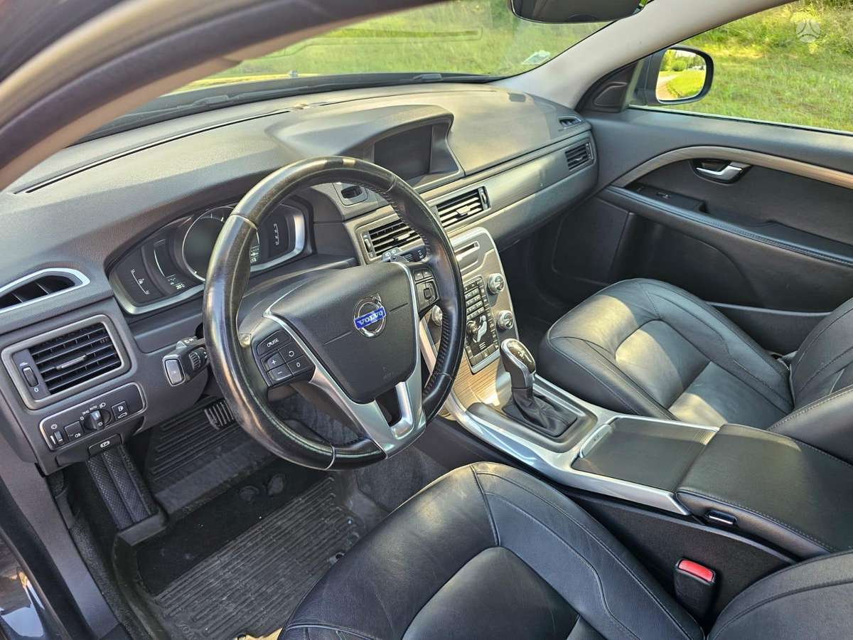 Volvo V70, 2.0 l., Универсал