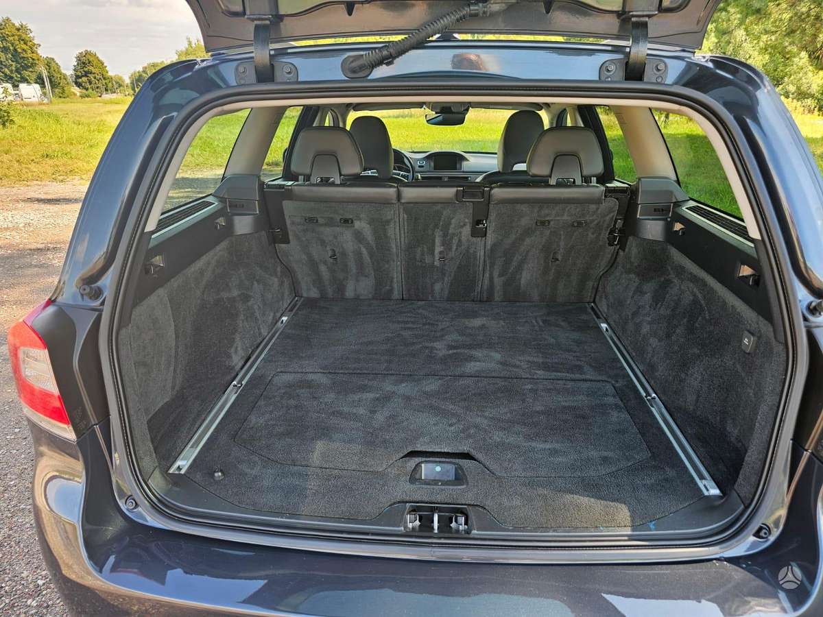 Volvo V70, 2.0 l., Универсал