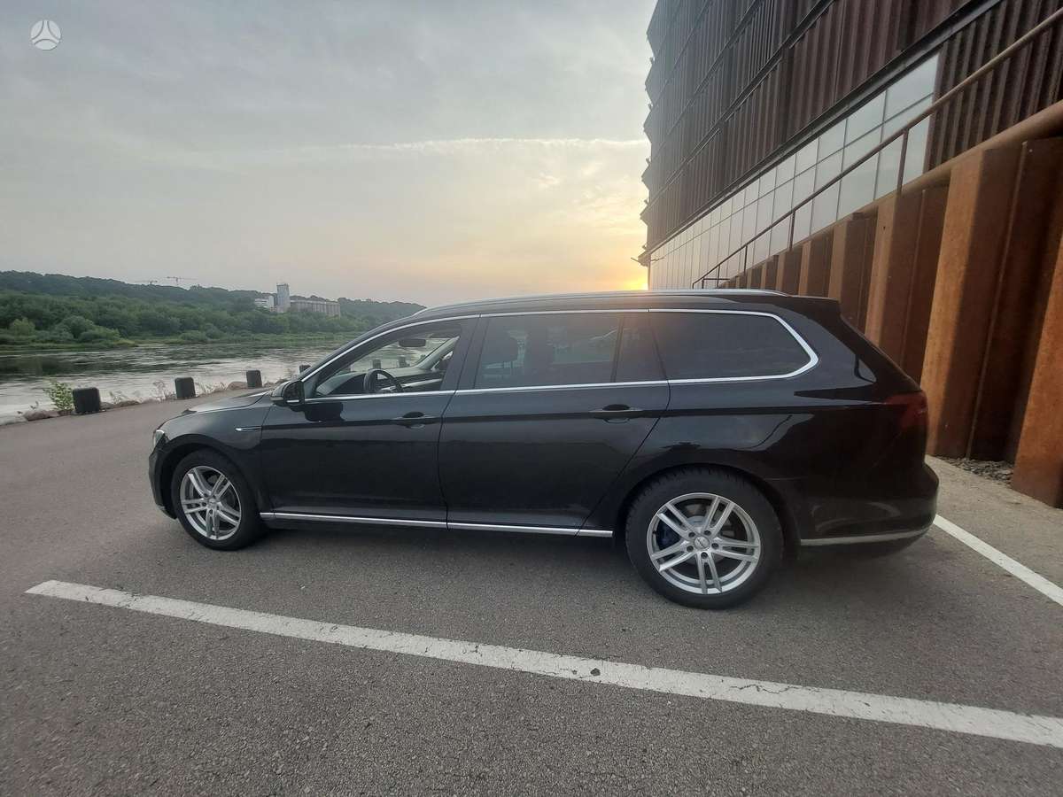 Volkswagen Passat - 7