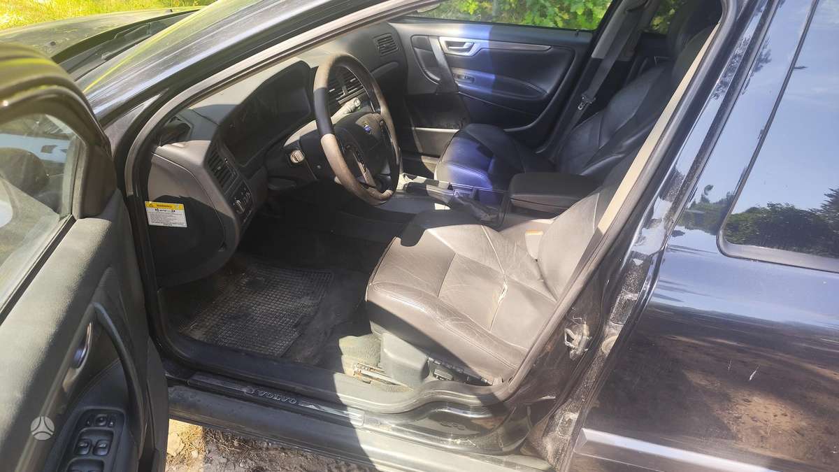 Volvo V70, 2.4 l., Универсал
