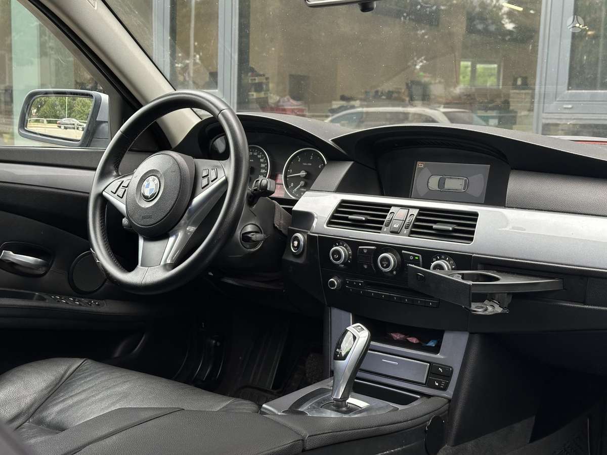 BMW 525, 3.0 l., Универсал