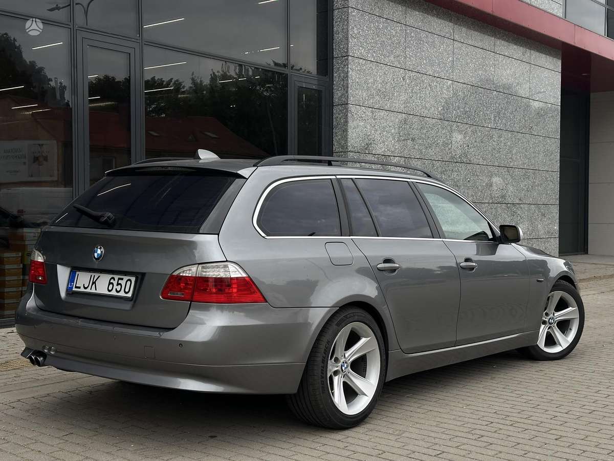 BMW 525, 3.0 l., Универсал