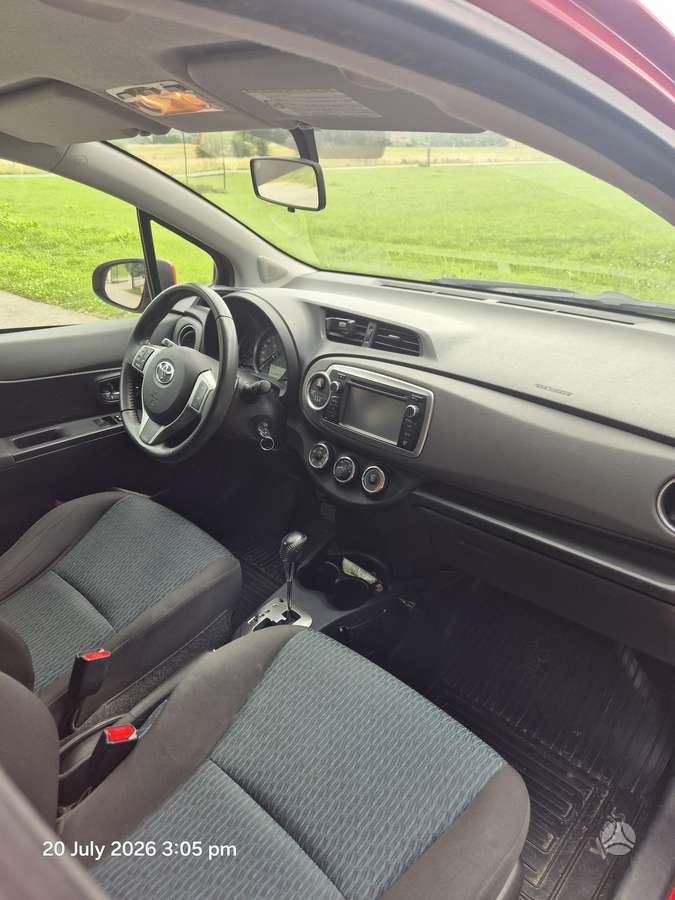 Toyota Yaris - 6