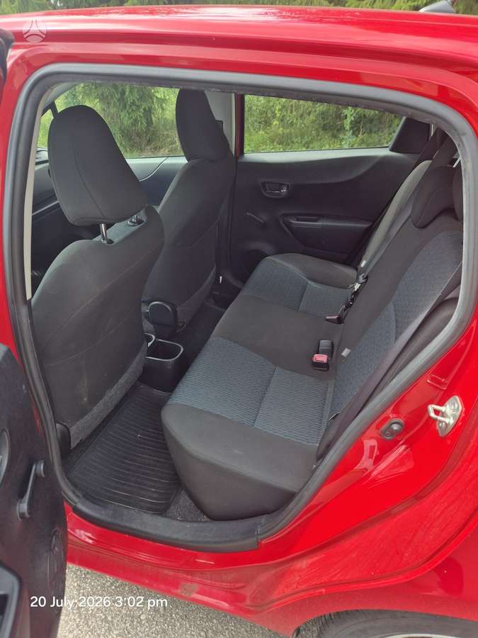 Toyota Yaris - 7
