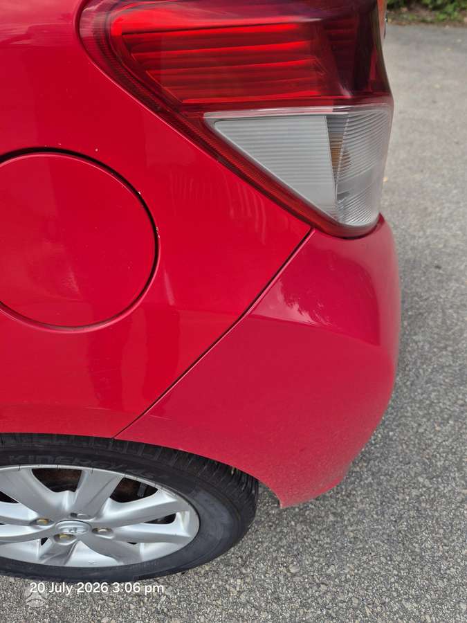 Toyota Yaris - 11