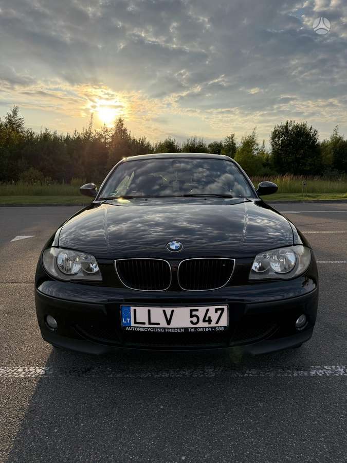 BMW 118, 2.0 l., hatchback