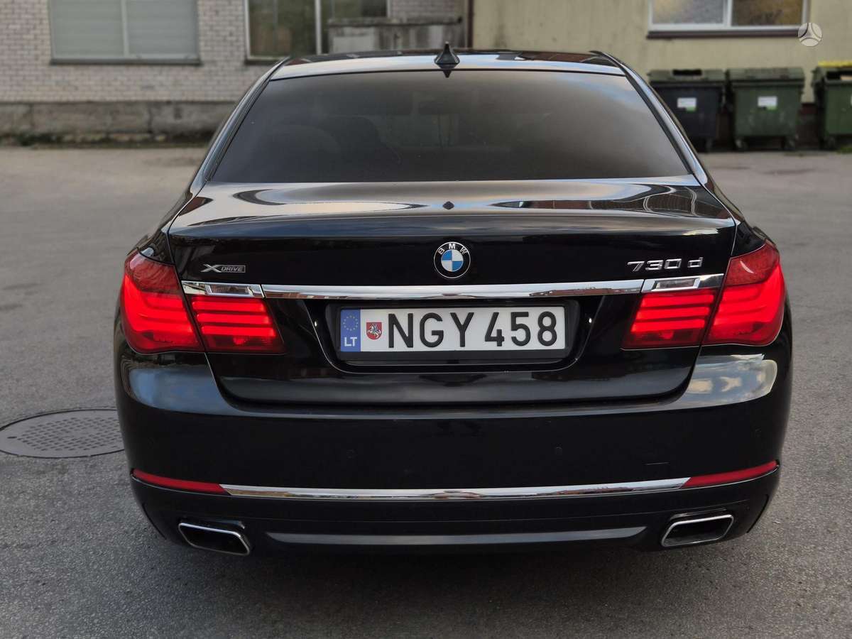 BMW 730, 3.0 l., Седан