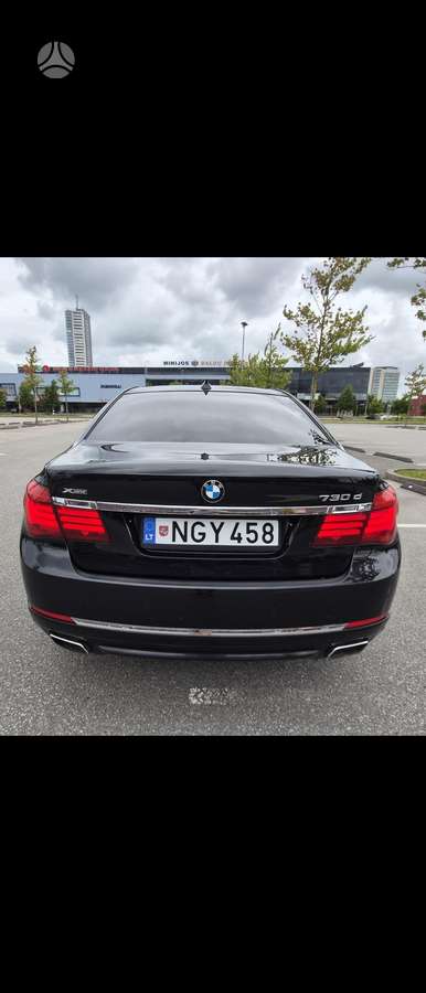 BMW 730, 3.0 l., Седан