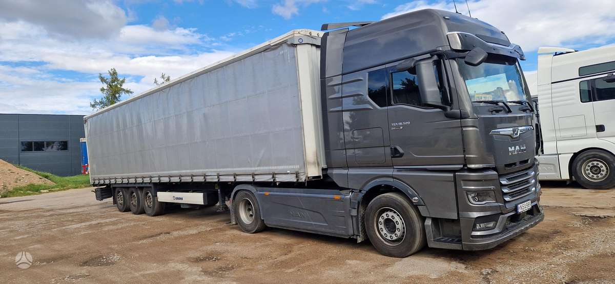 Krone, curtain / tarpaulin