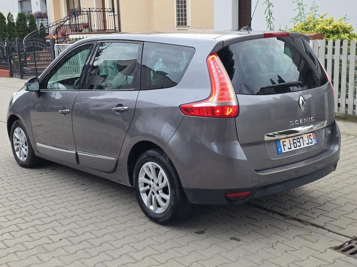 Renault Grand Scenic - 6