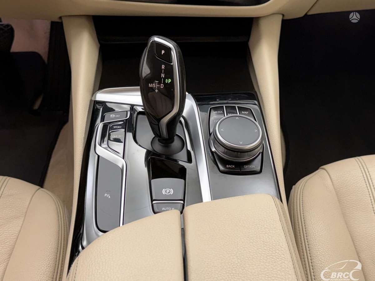 BMW 530, 3.0 l., Седан