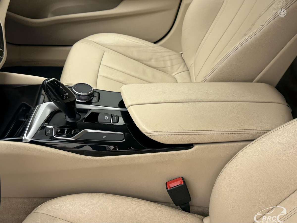 BMW 530, 3.0 l., Седан