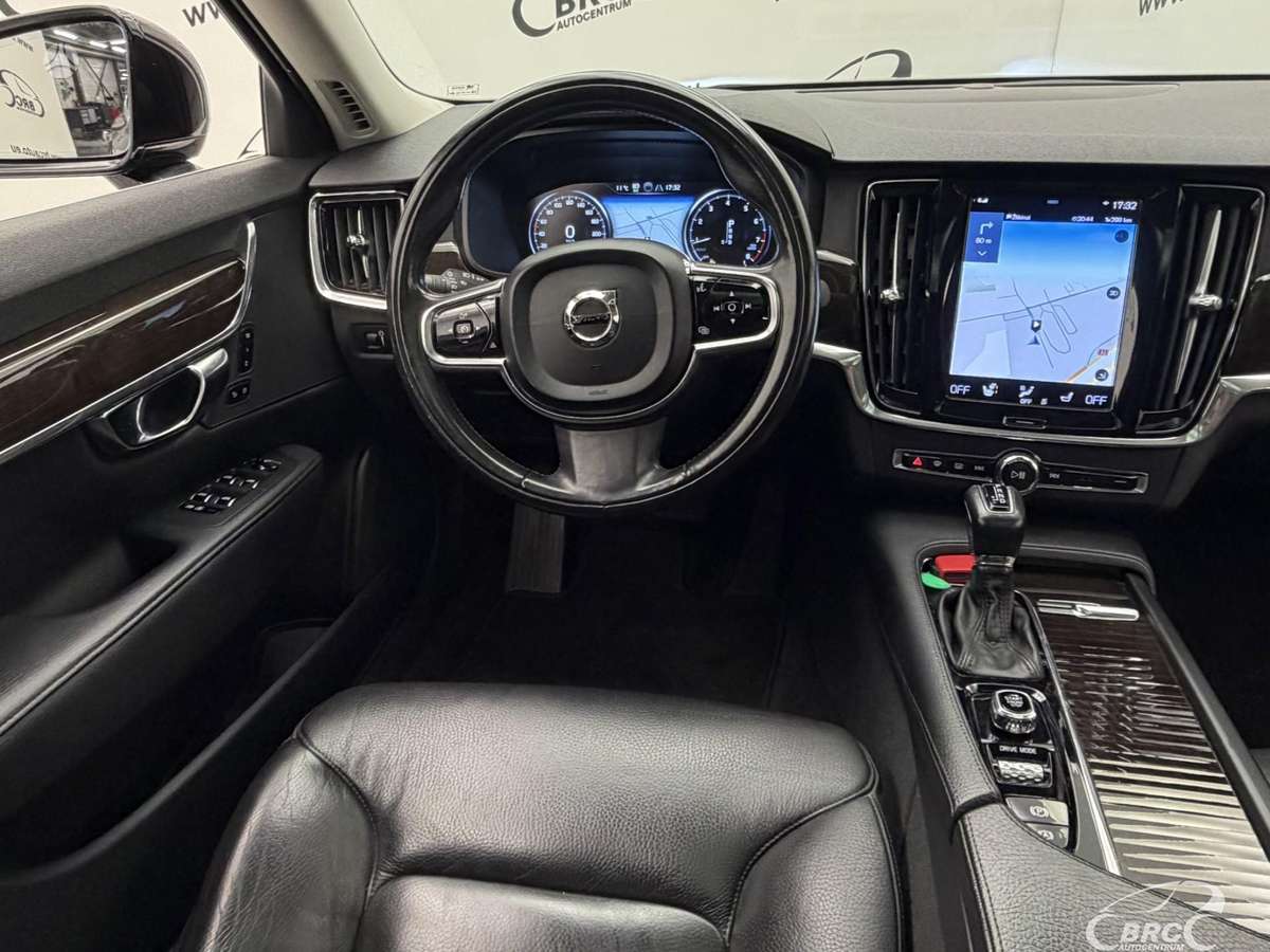 Volvo S90, 2.0 l., Седан