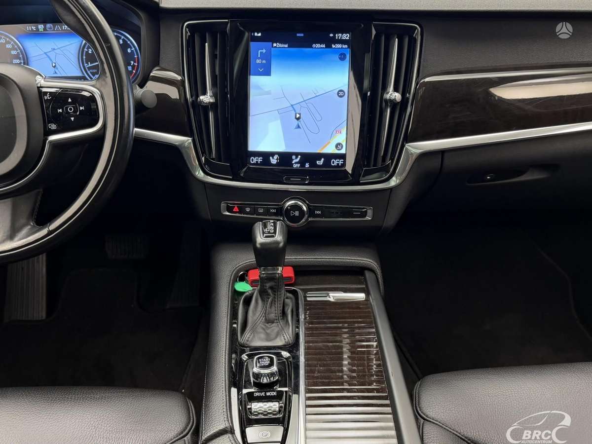 Volvo S90, 2.0 l., Седан