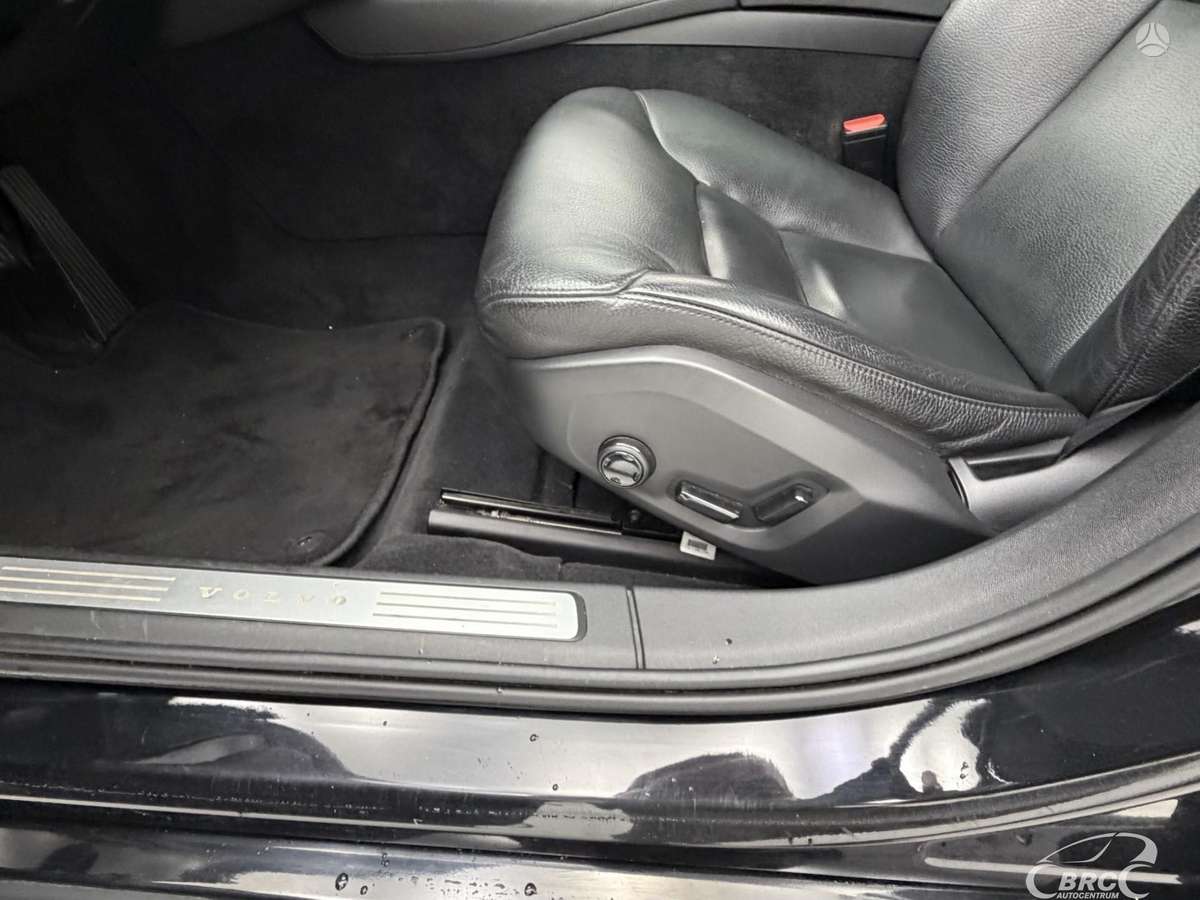 Volvo S90, 2.0 l., Седан