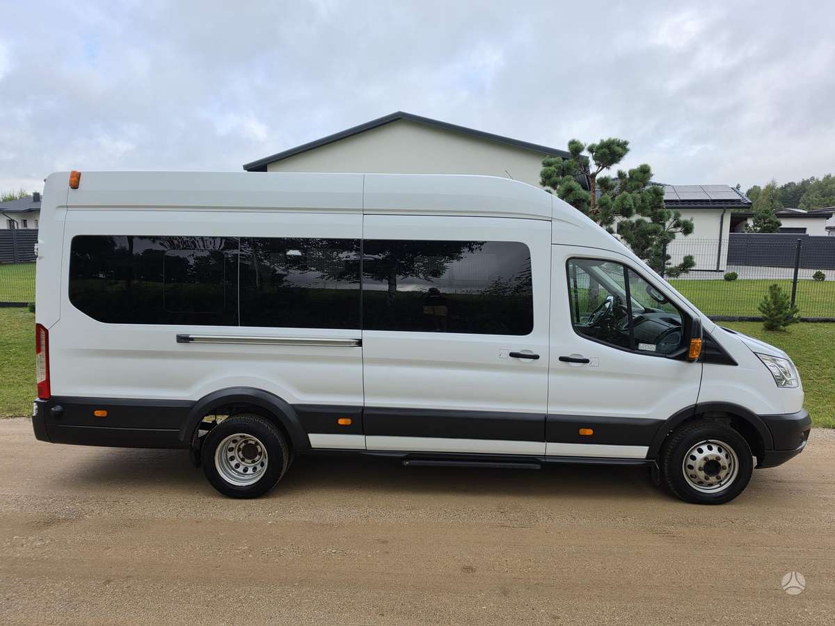 Ford Tranzit, passenger minibus
