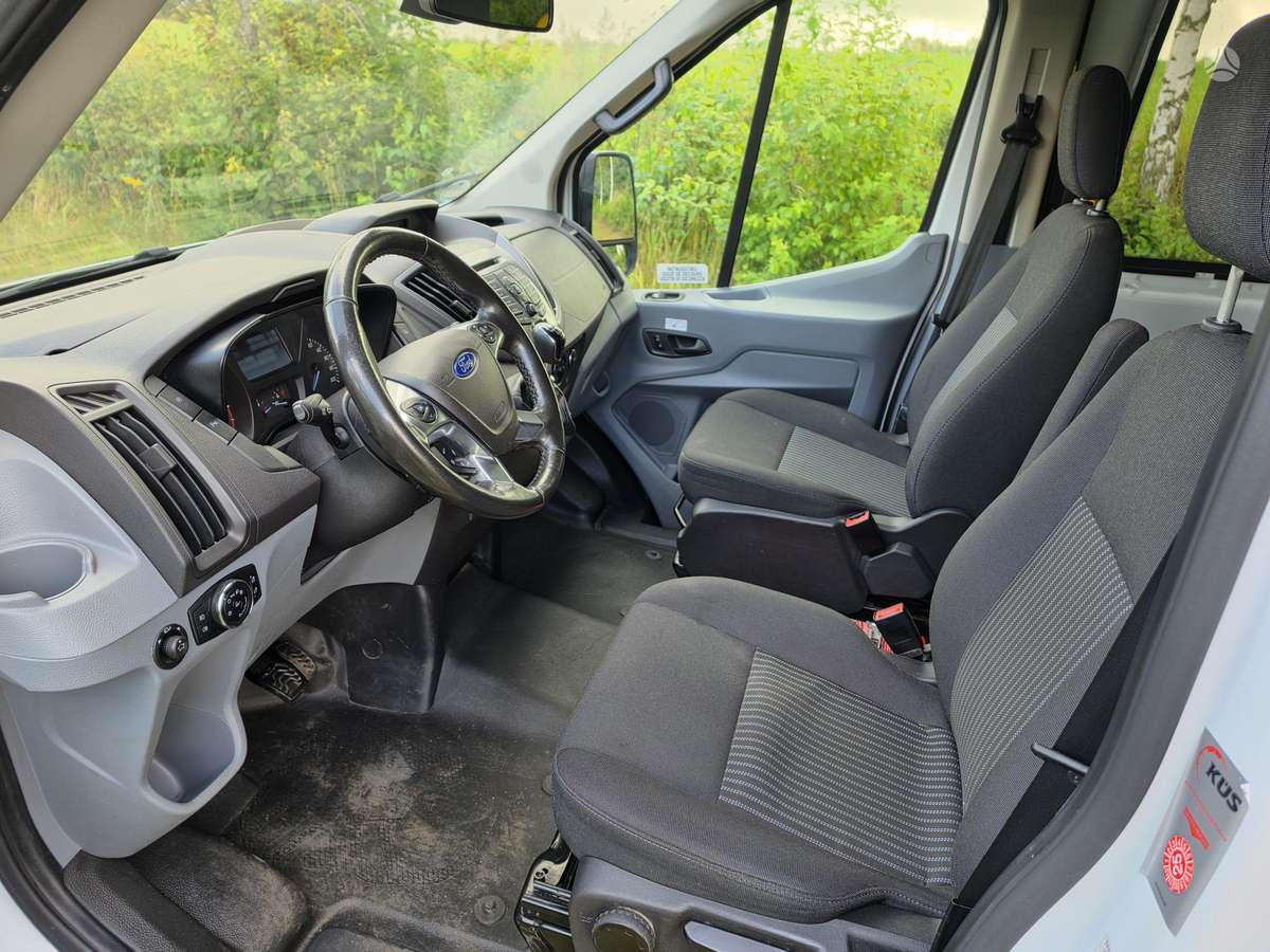 Ford Tranzit, passenger minibus