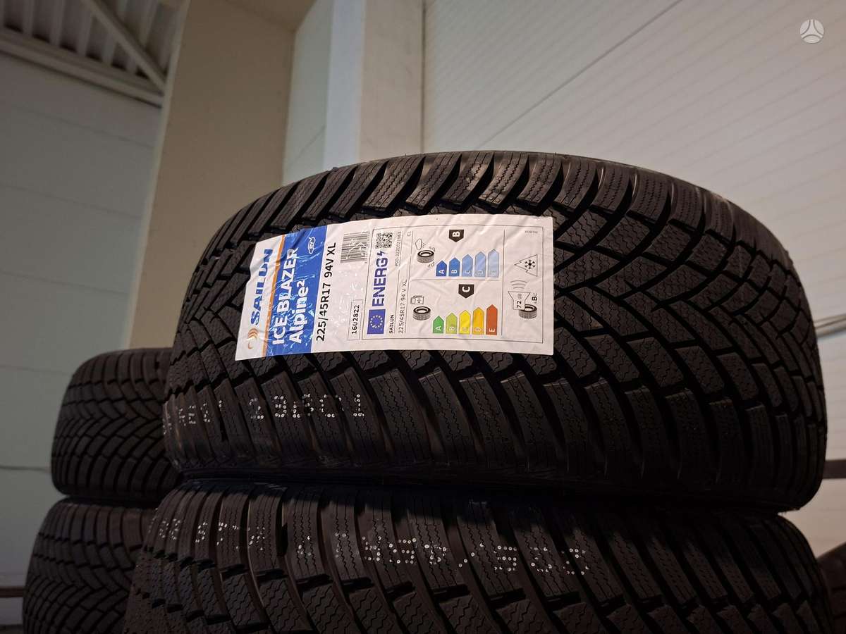 Sailun ALPINE EVO 2, зимние 225/45 R17